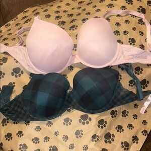 Plaid and Pink Women's Bra Set by victoria’s Secret/pink